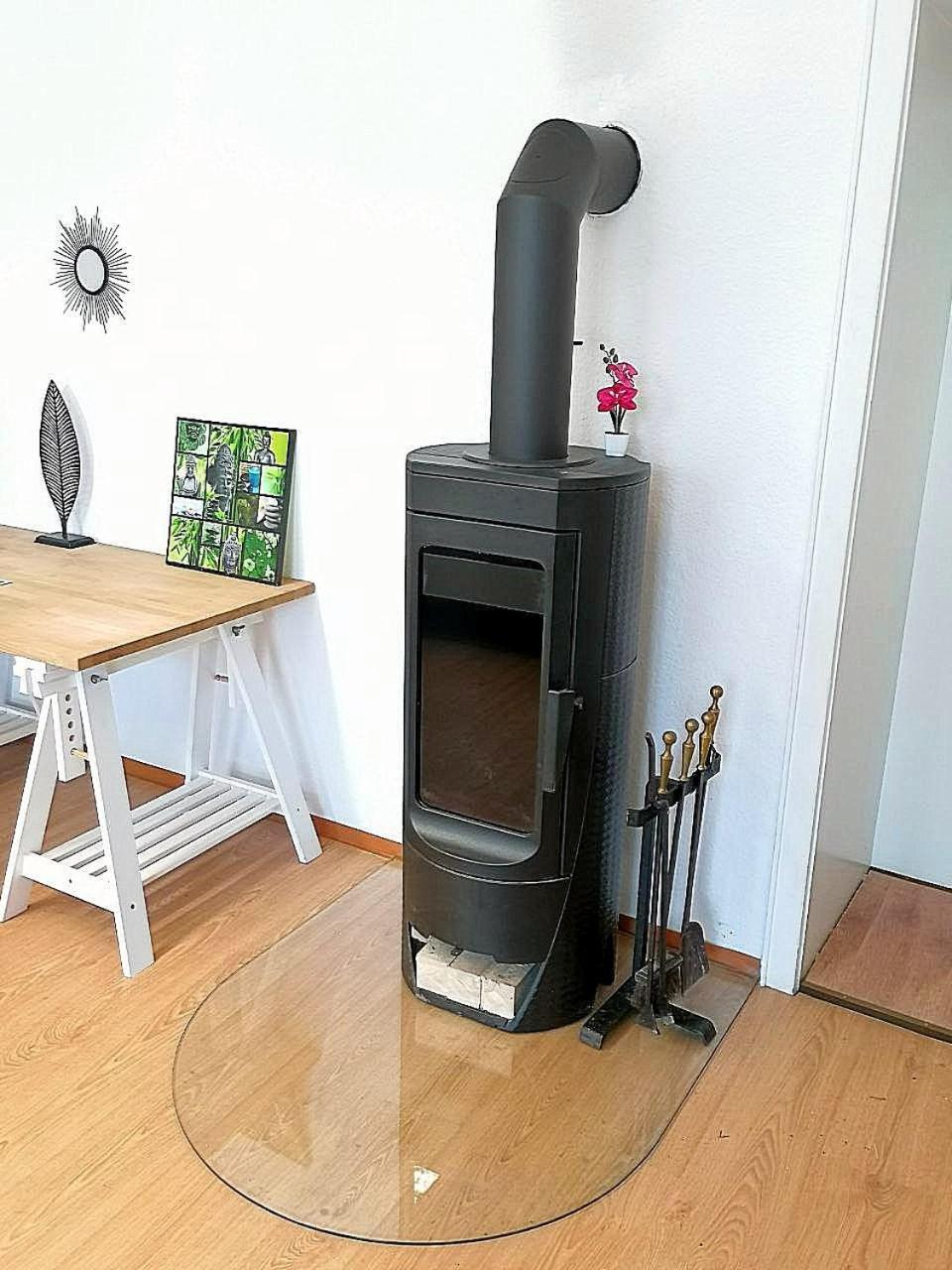 Grosszuegiges Kamin-zimmer Mit King-size Bett Im Zentrum * Annaberg-Buchholz